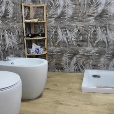 Giuliano Jacuzzi Romantiskt hotell Catania